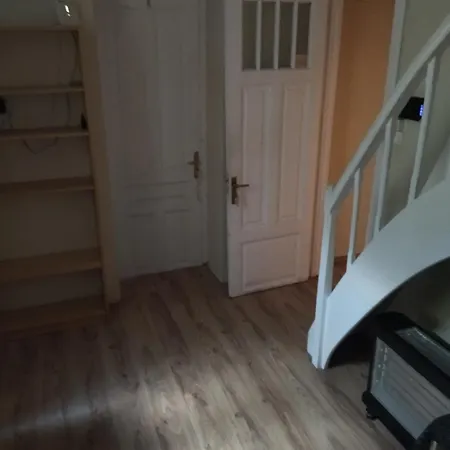 Homestay Domatio Athens